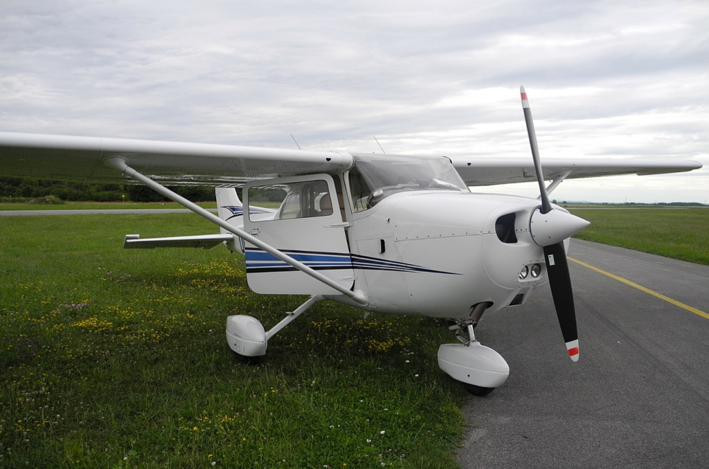 Cessna & P2008
